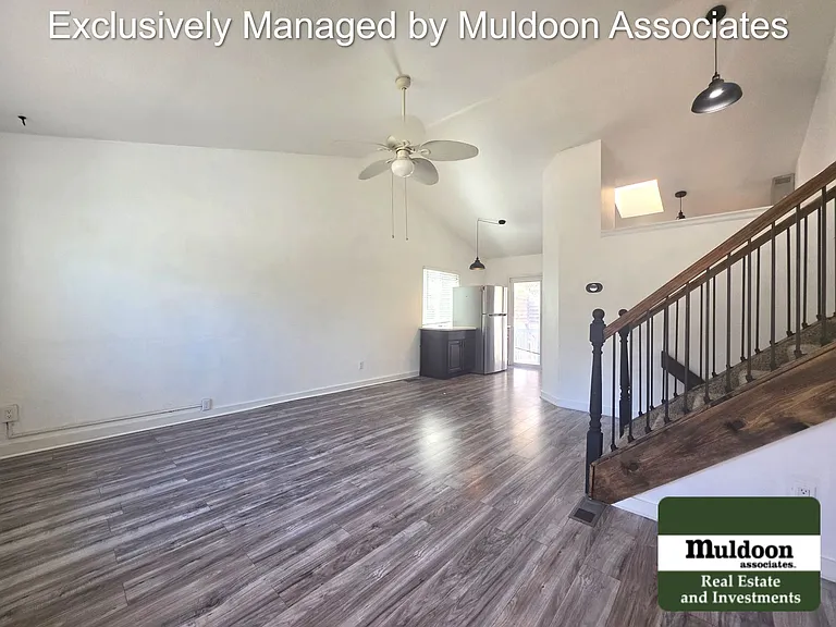 6230 Northwind Dr — Photo 2