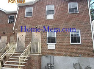 1463 Oakley St, Bronx, NY 10469