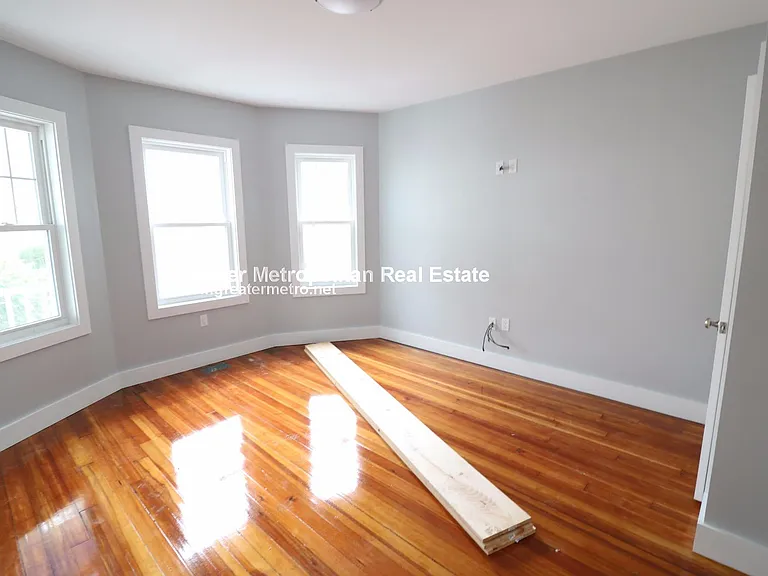 21 Seafoam Ave #2 — Photo 7