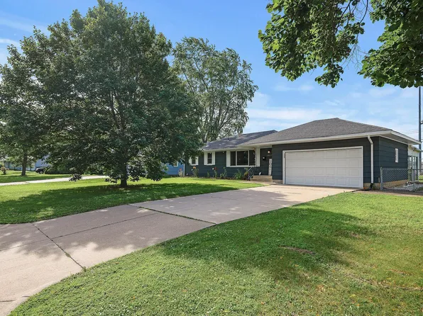 4901 76th Ave N, Brooklyn Park, MN 55443