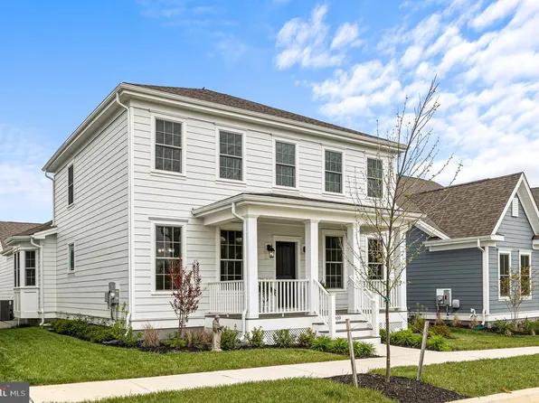 909 Zimmy Dr, Middletown, DE 19709