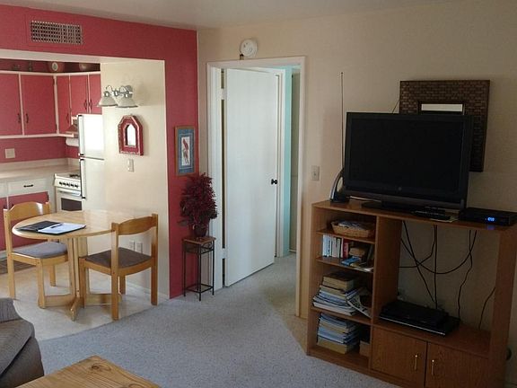 4th image of 483 S Paseo Pena APT A