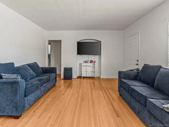 228 E 15th Ave, Escondido, CA 92025