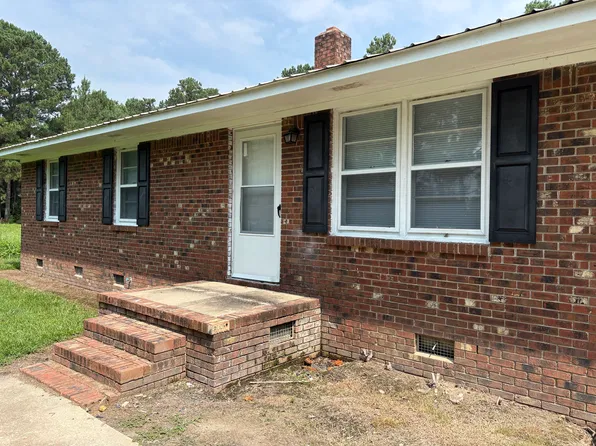 17944 State Highway 130 E, Orrum, NC 28369