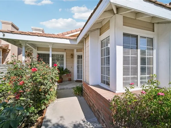 25842 Anderson Ln, Stevenson Ranch, CA 91381