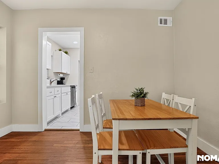1412 N Virginia Ave — Photo 8