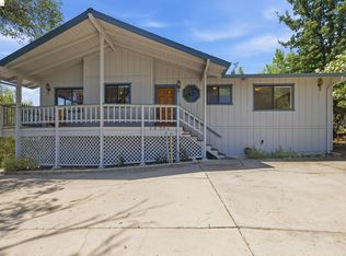 12701 Cresthaven Dr, Groveland, CA 95321