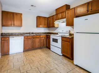 205 Trail One #G, Burlington, NC 27215