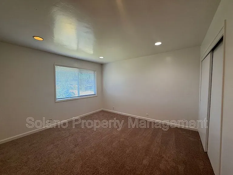 409 Taylor St #8 — Photo 10