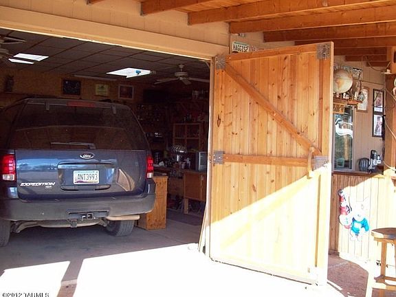 2nd image of 29900 E Brigadoon Way