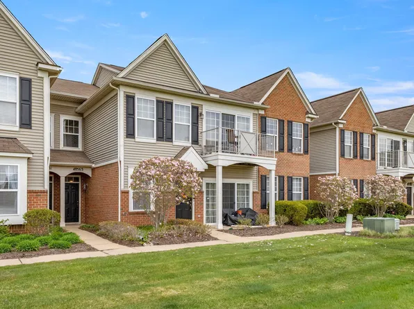 40563 Blythefield Ln, Canton, MI 48188