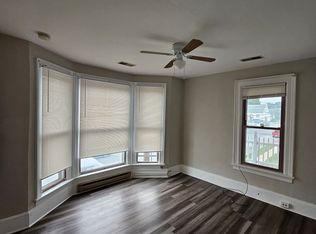 202 W Howard St #3, Hagerstown, MD 21740