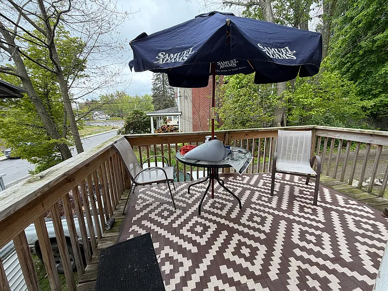 210 Center St #3 — Photo 11