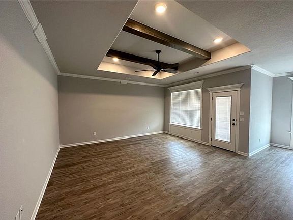 2nd image of 5801 SW Macasin Ave