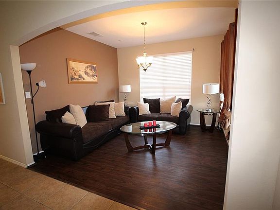 3rd image of 1220 Elkford Ln