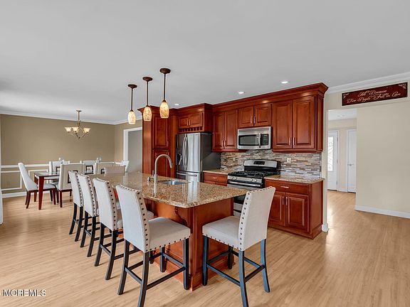 2nd image of 18 Coral Drive