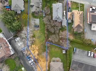 370 Burnside Rd E, Saanich, BC V9A 1A5