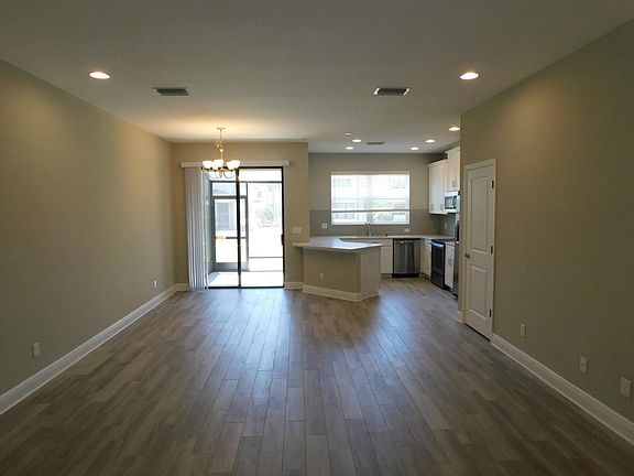 Family Room/Dining Room/Kitchen