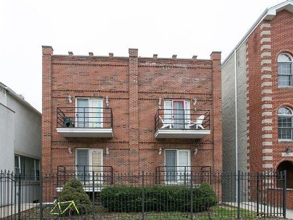 2nd image of 1465 W Cortez St #1N-CHICAG0