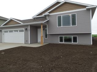 202 Birch Ave, Aurora, SD 57002