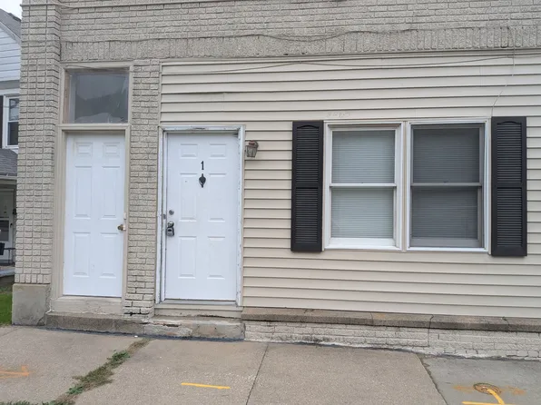 1881 Manchester Rd APT 1, Akron, OH 44314