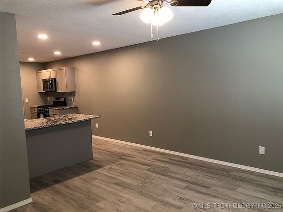 2nd image of 808 N 10th St #A