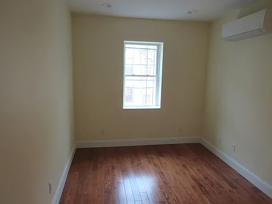 Rented by Strivers Management Group Corp (Brokerage) | media 22