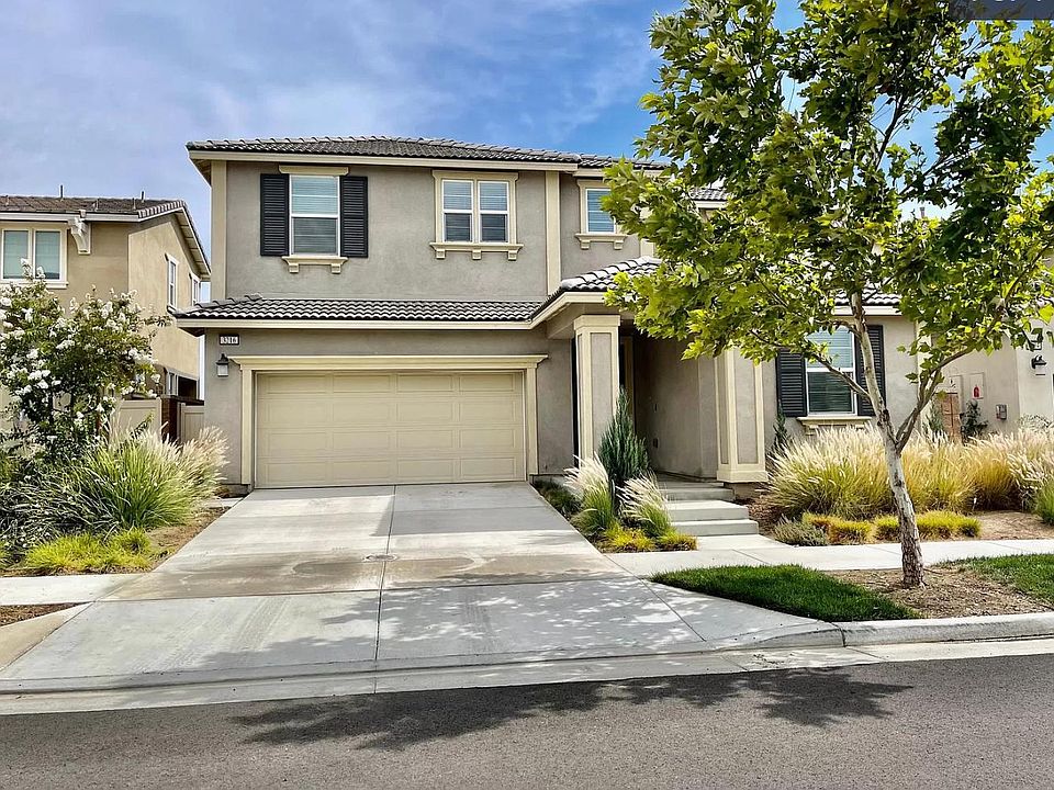 1st image of 3216 E Denali Dr