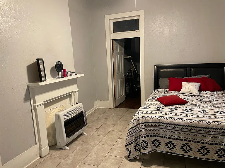 1-625 Saint Joseph Ave #1 — Photo 5
