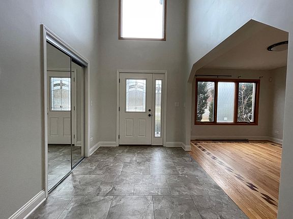 2nd image of 10001 S 81st Ave