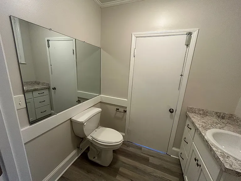 156 Main St — Photo 12