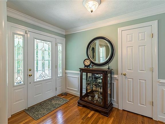 2nd image of 12021 Putnam Pl