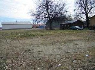 205 12th St, Cairo, IL 62914