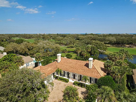 3rd image of 212 Island Creek Dr