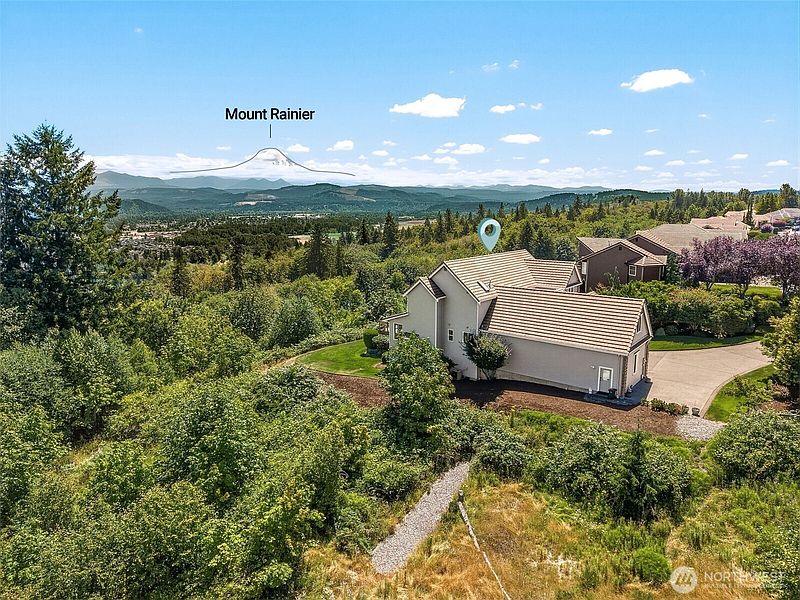 3rd image of 15701 136th Avenue Ct E