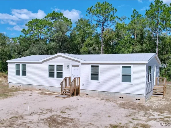 9645 W Tennessee Ln, Crystal River, FL 34428