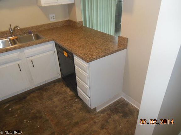 5th image of 33803 Electric Blvd APT D21