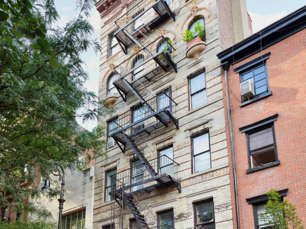 41 Perry Street image 7 of 9