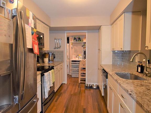 5th image of 610 N West St APT 308