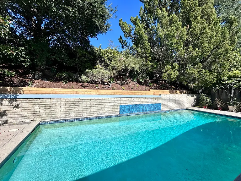 16641 Park Lane Cir — Photo 17