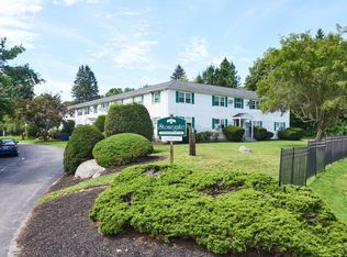 2 Wysocki Dr APT 16, Dudley, MA 01571
