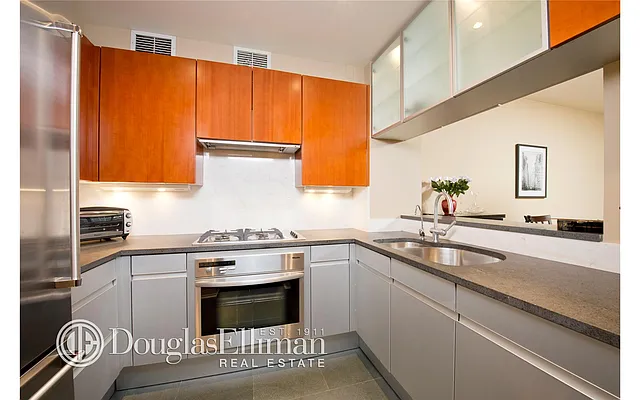 Sold by Douglas Elliman | media 4