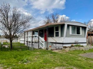 300 S Fir St #8, Deer Park, WA 99006