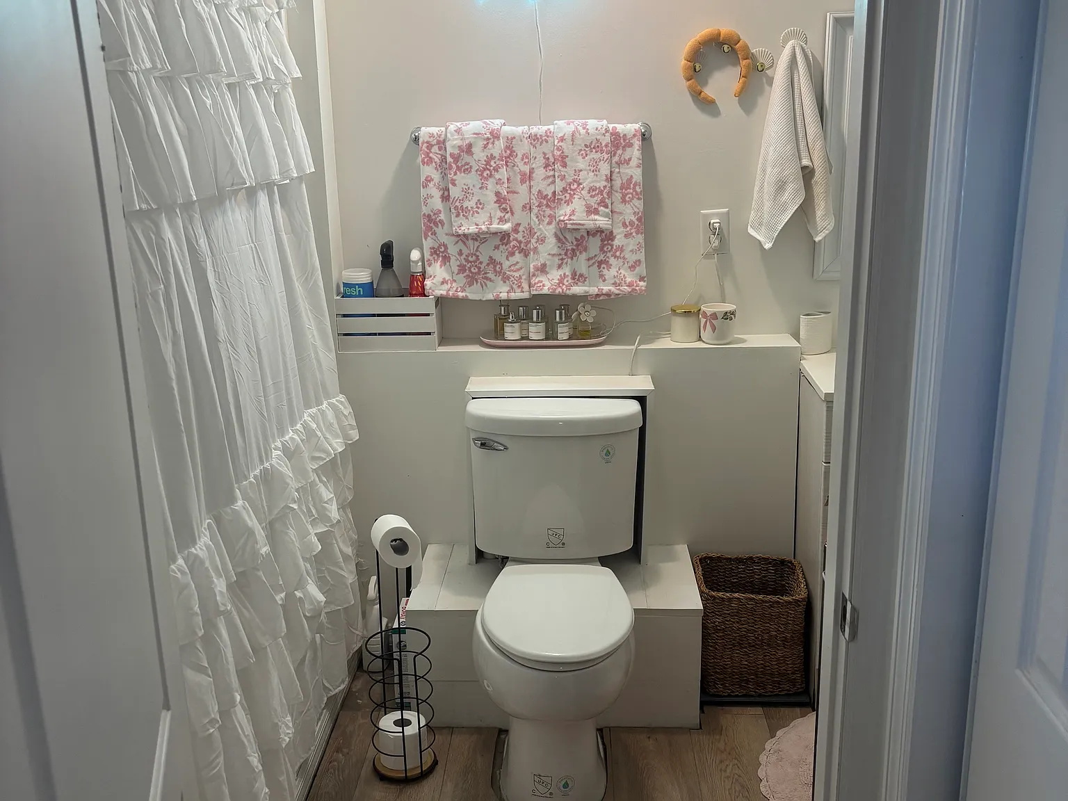 Studio, $800 — Photo 4