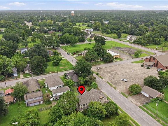 4th image of 605 3rd St