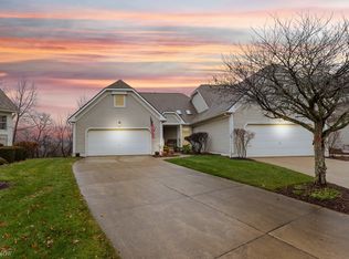 417 Shannon Dr, Wadsworth, OH 44281