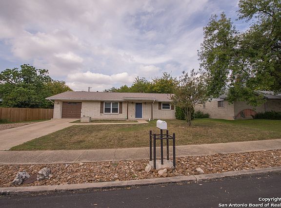2nd image of 4427 Myrna Dr