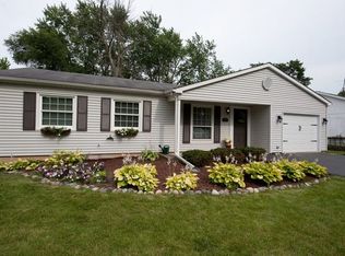 33065 N Indian Ln, Grayslake, IL 60030