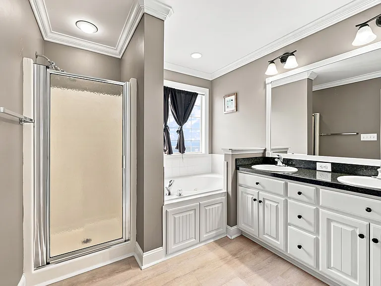 2517 Sawgrass Dr — Photo 23