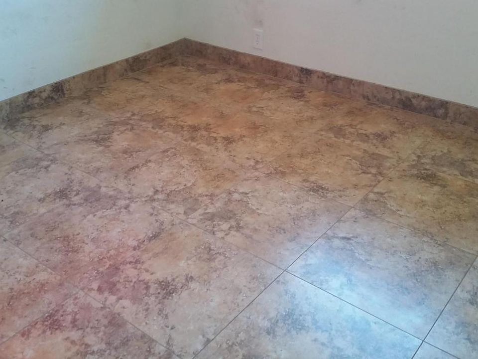 1st image of 4511 W Indianola Ave